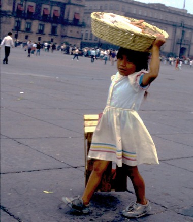 Girl in Mexico City, Oct. 1991 - Bruce Witzel photo